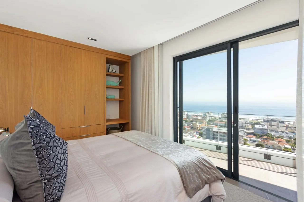 property_[object Object]_10