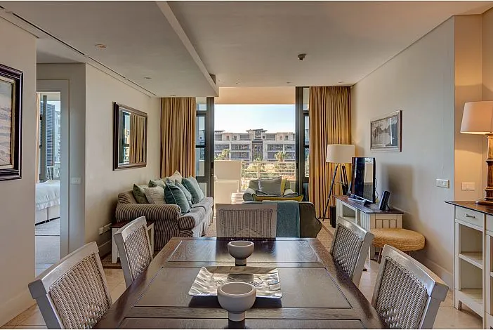 property_[object Object]_2