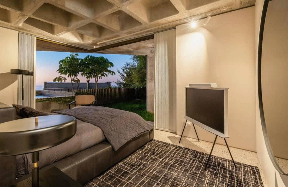 property_[object Object]_25