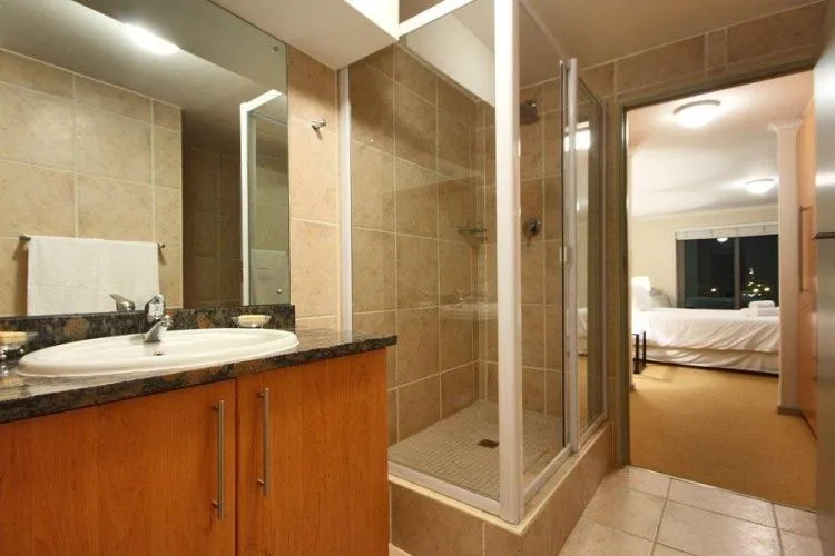 property_[object Object]_9