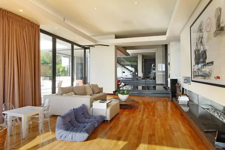 property_[object Object]_12