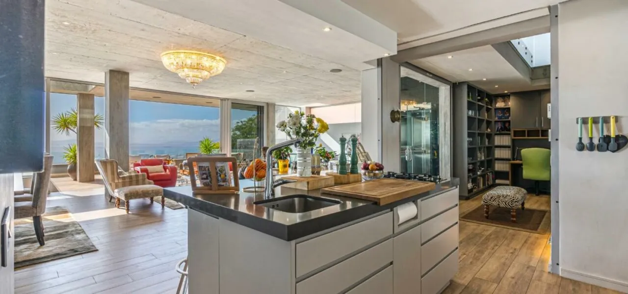 property_[object Object]_11