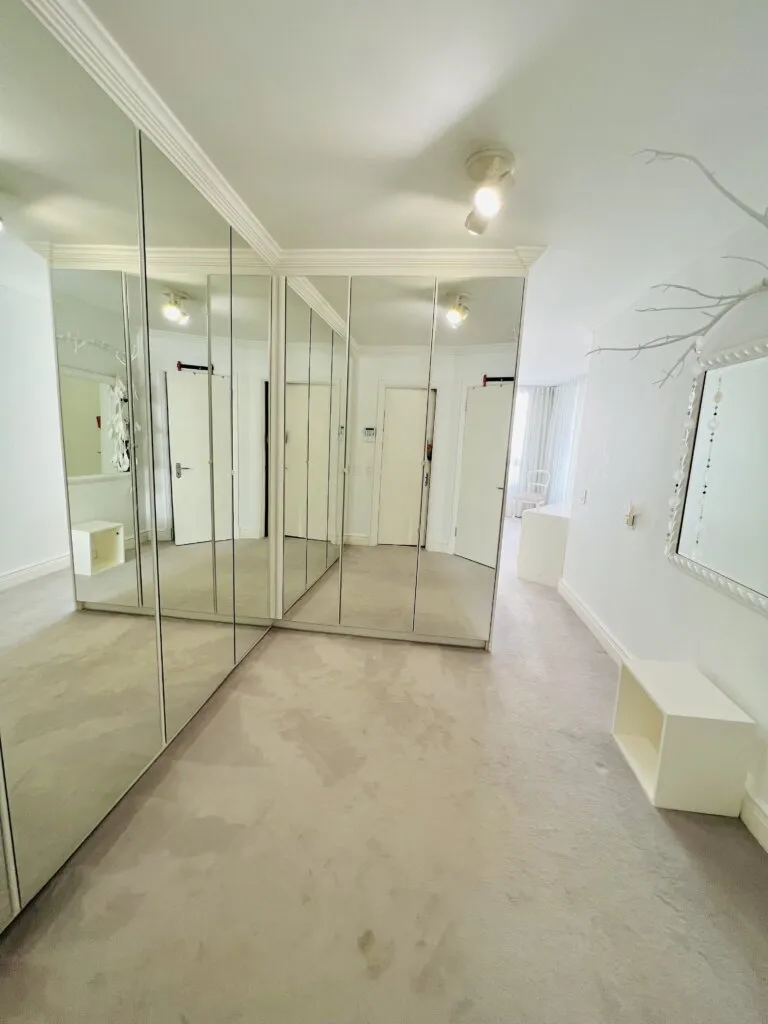 property_[object Object]_16