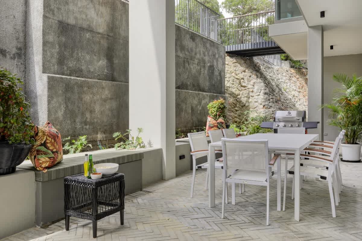 property_[object Object]_4