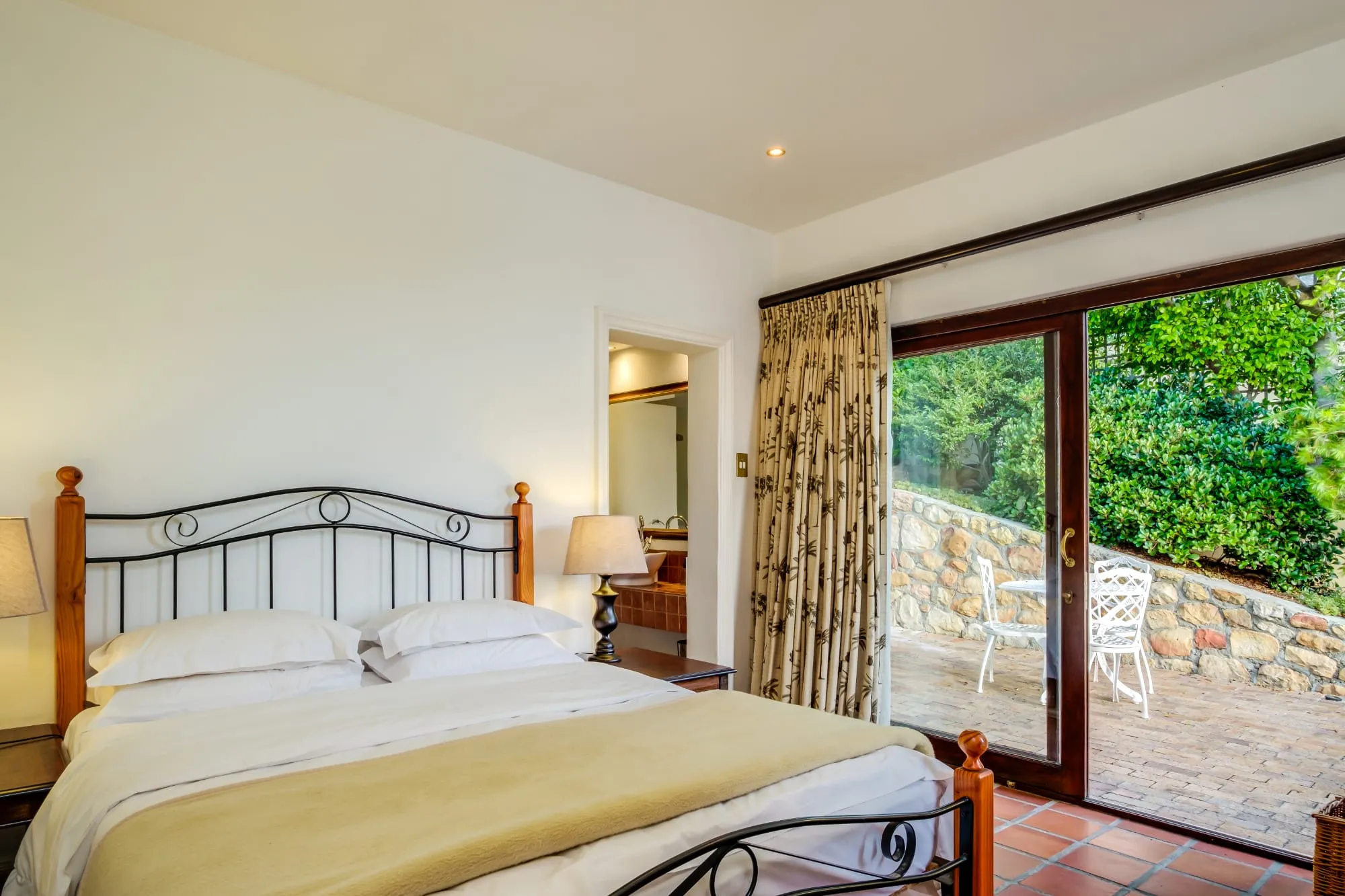 property_[object Object]_14