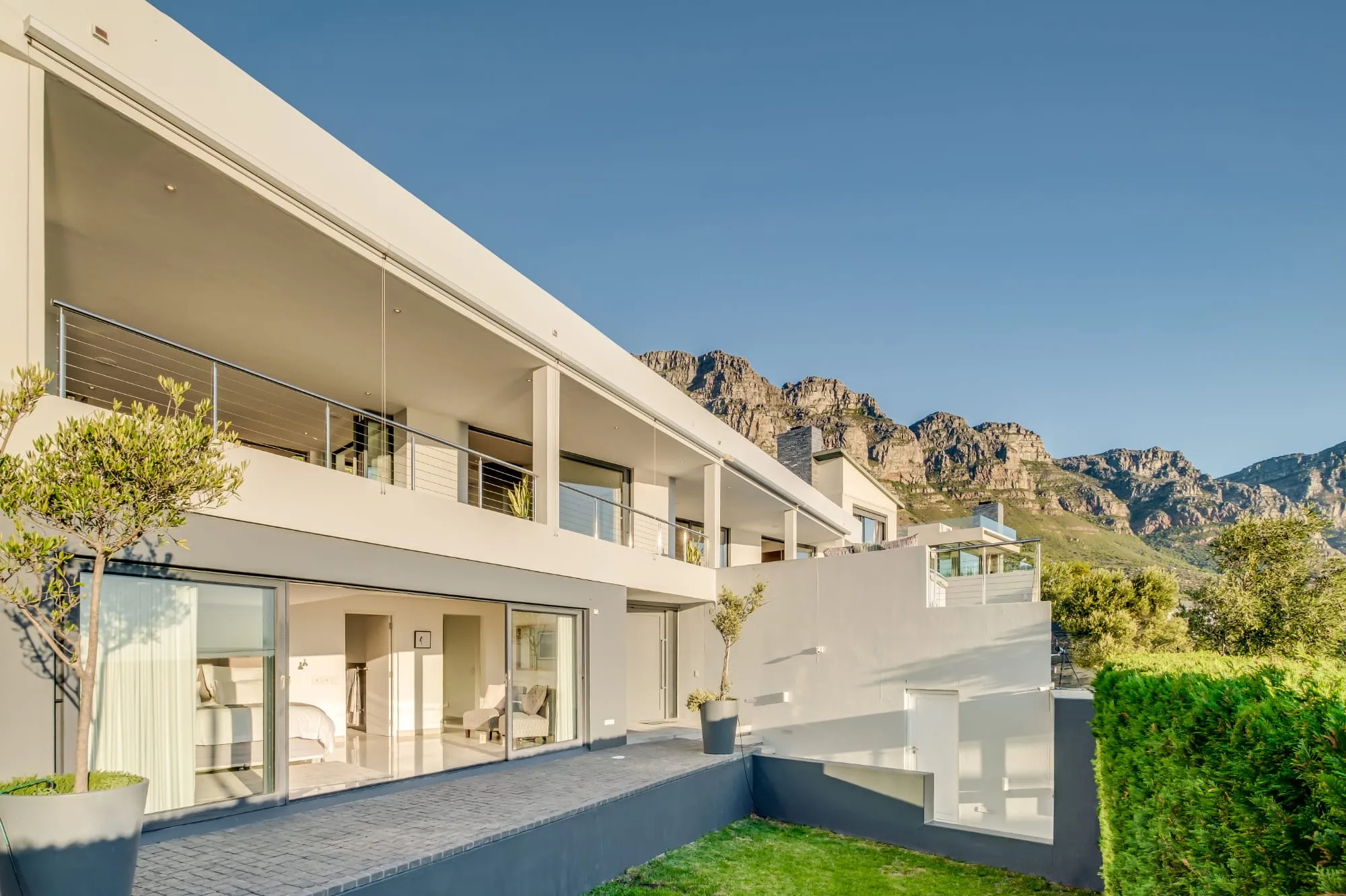 property_[object Object]_37