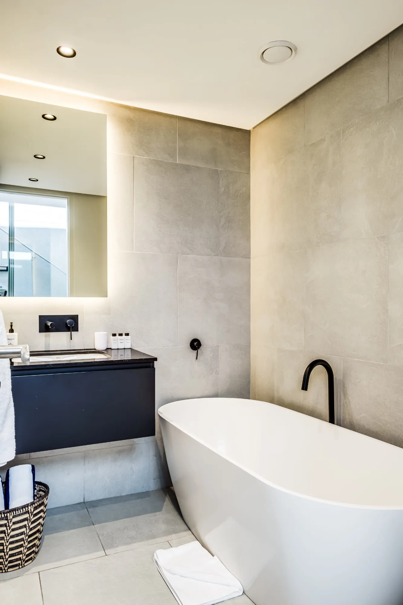 property_[object Object]_10