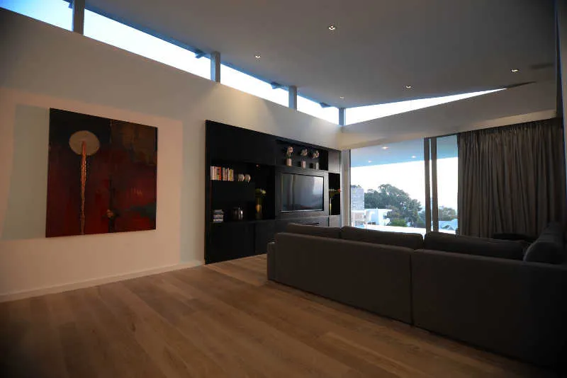 property_[object Object]_4