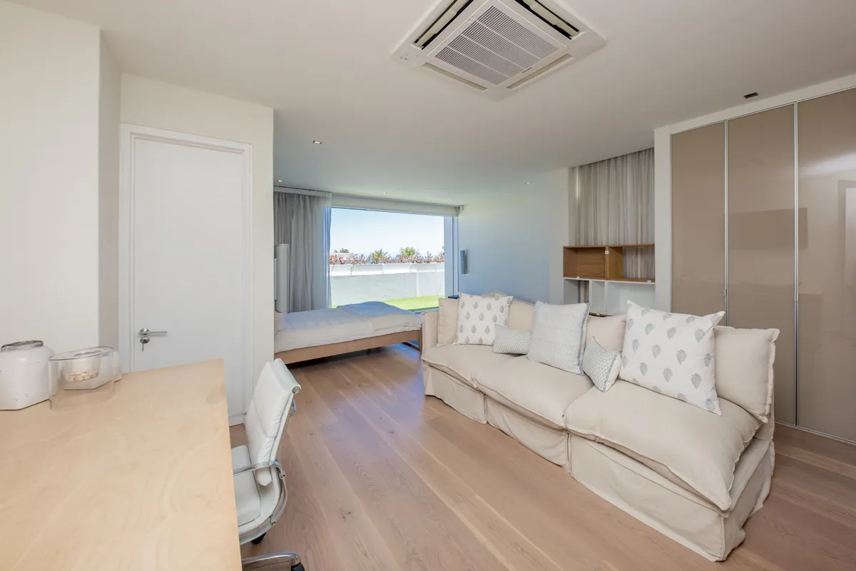 property_[object Object]_57