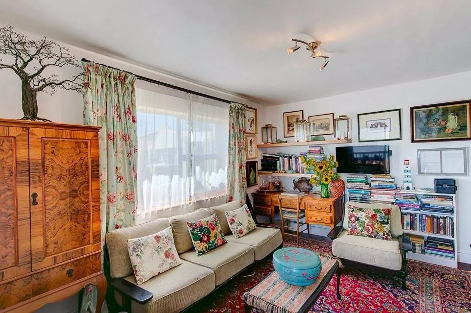 property_[object Object]_6