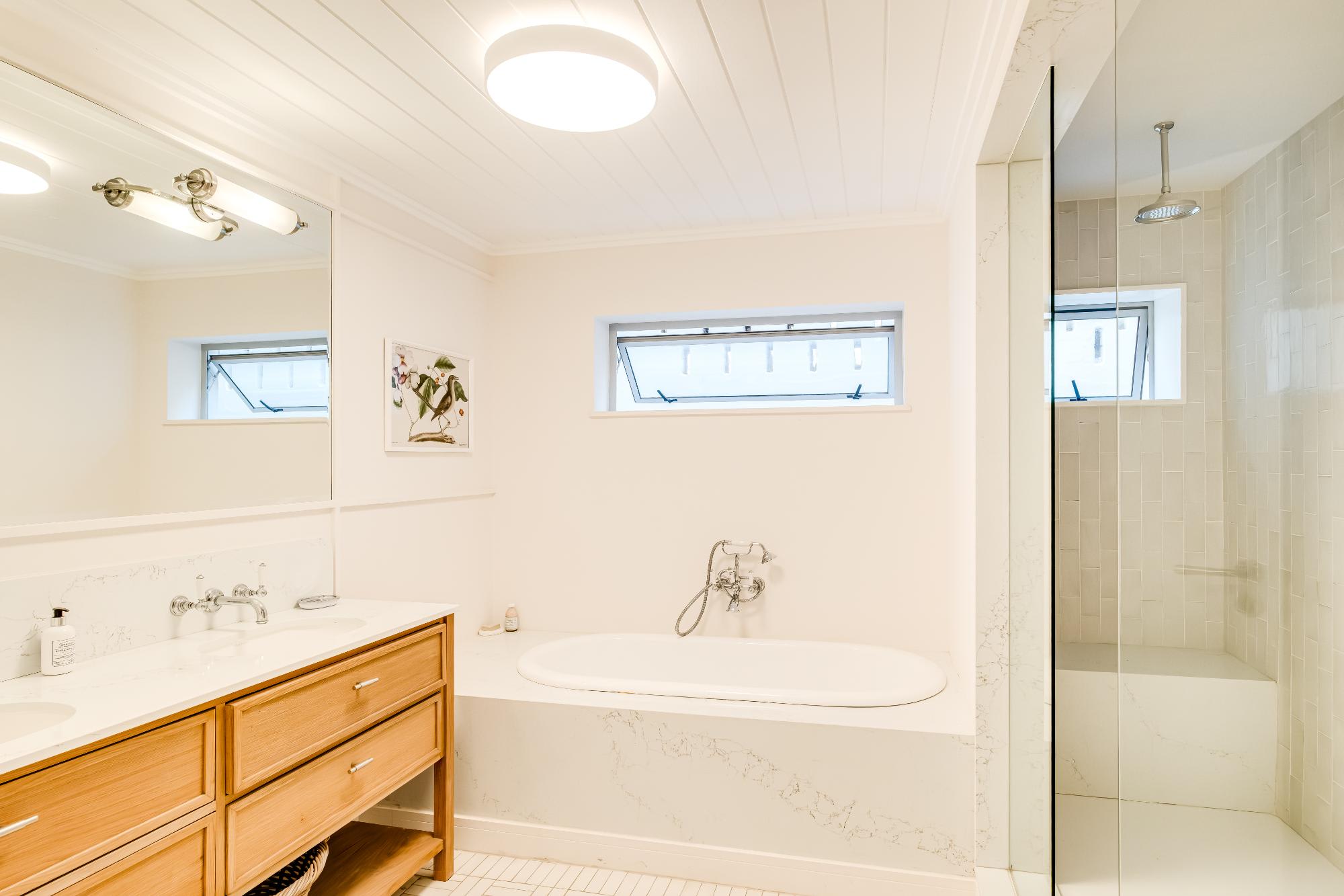 property_[object Object]_12