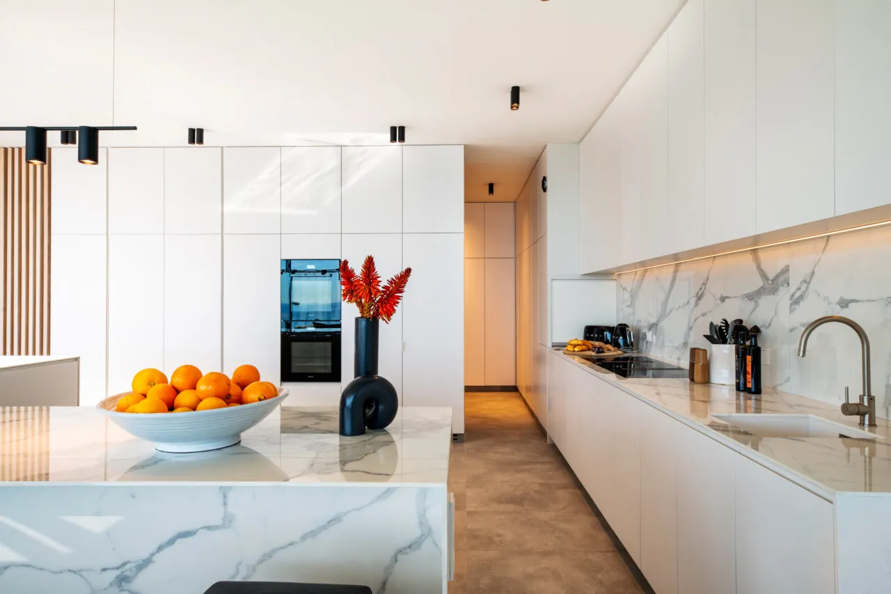 property_[object Object]_13