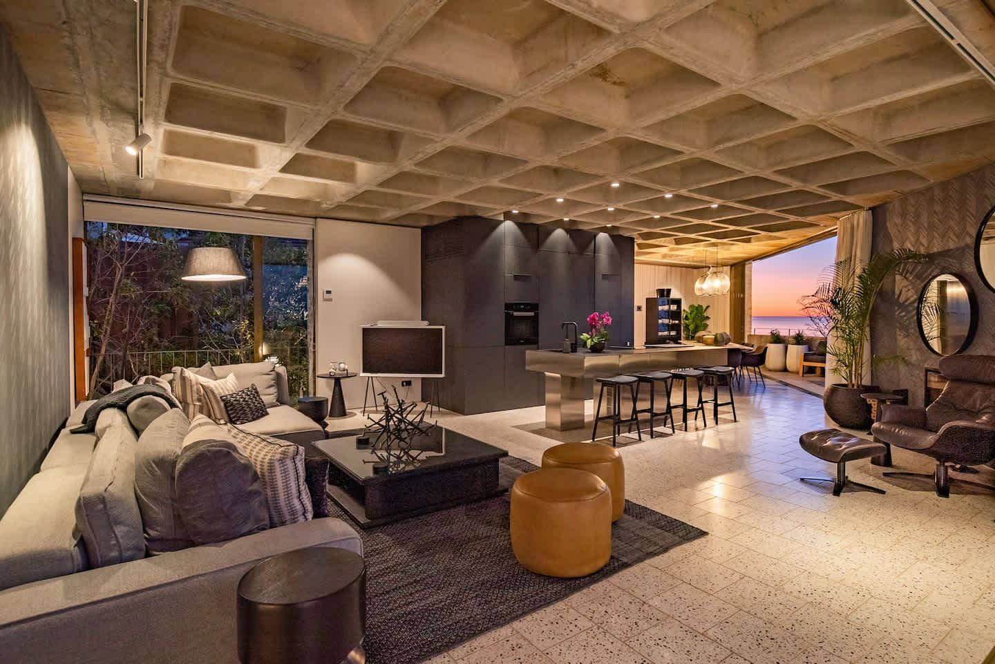 property_[object Object]_8