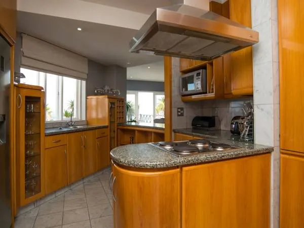 property_[object Object]_12