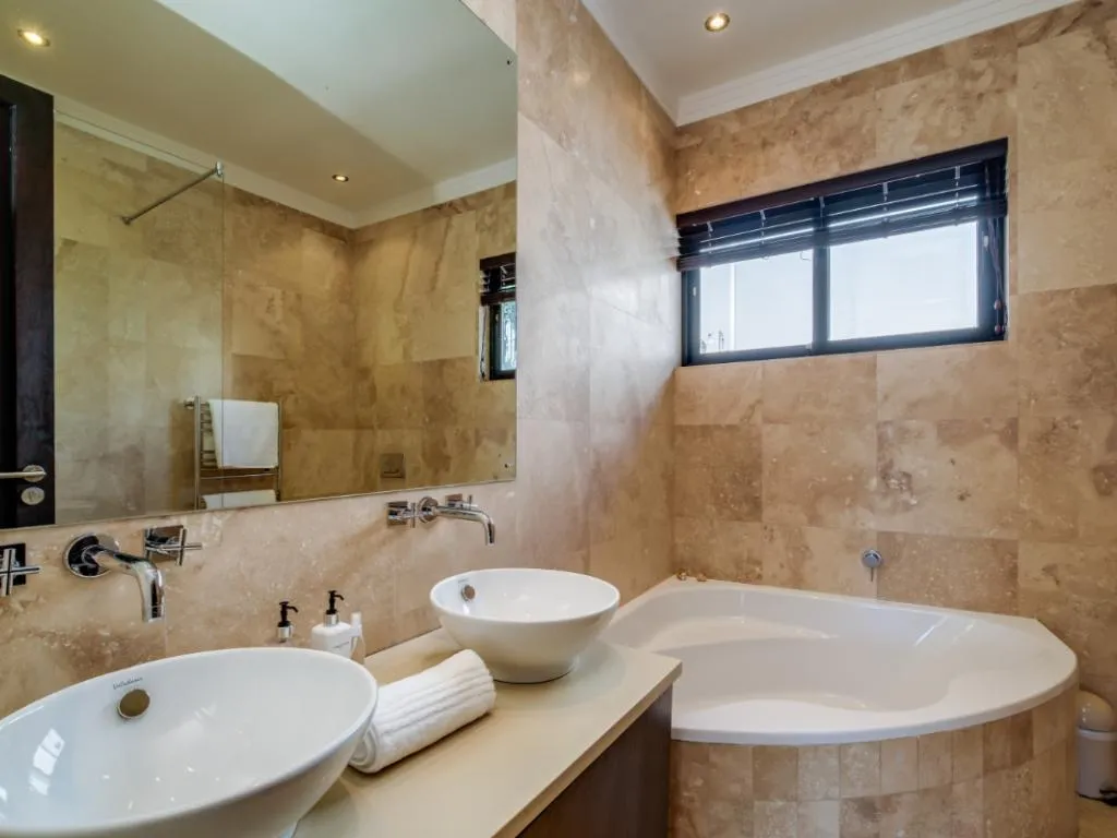 property_[object Object]_7