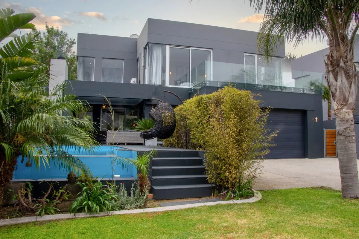 property_[object Object]_19