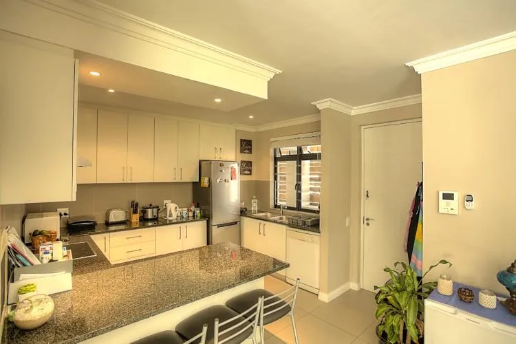 property_[object Object]_6