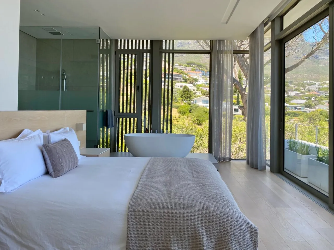 property_[object Object]_3