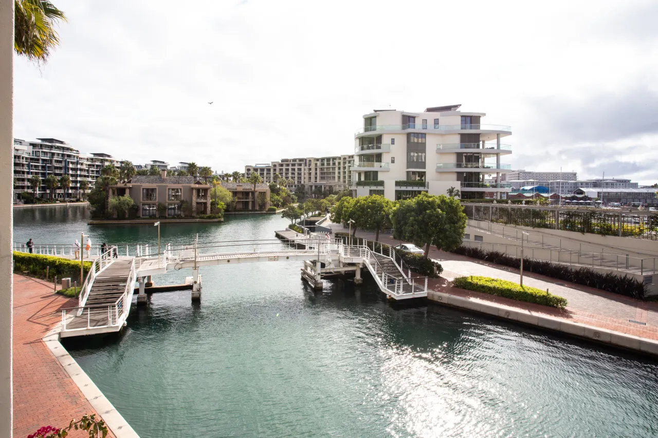 property_[object Object]_37