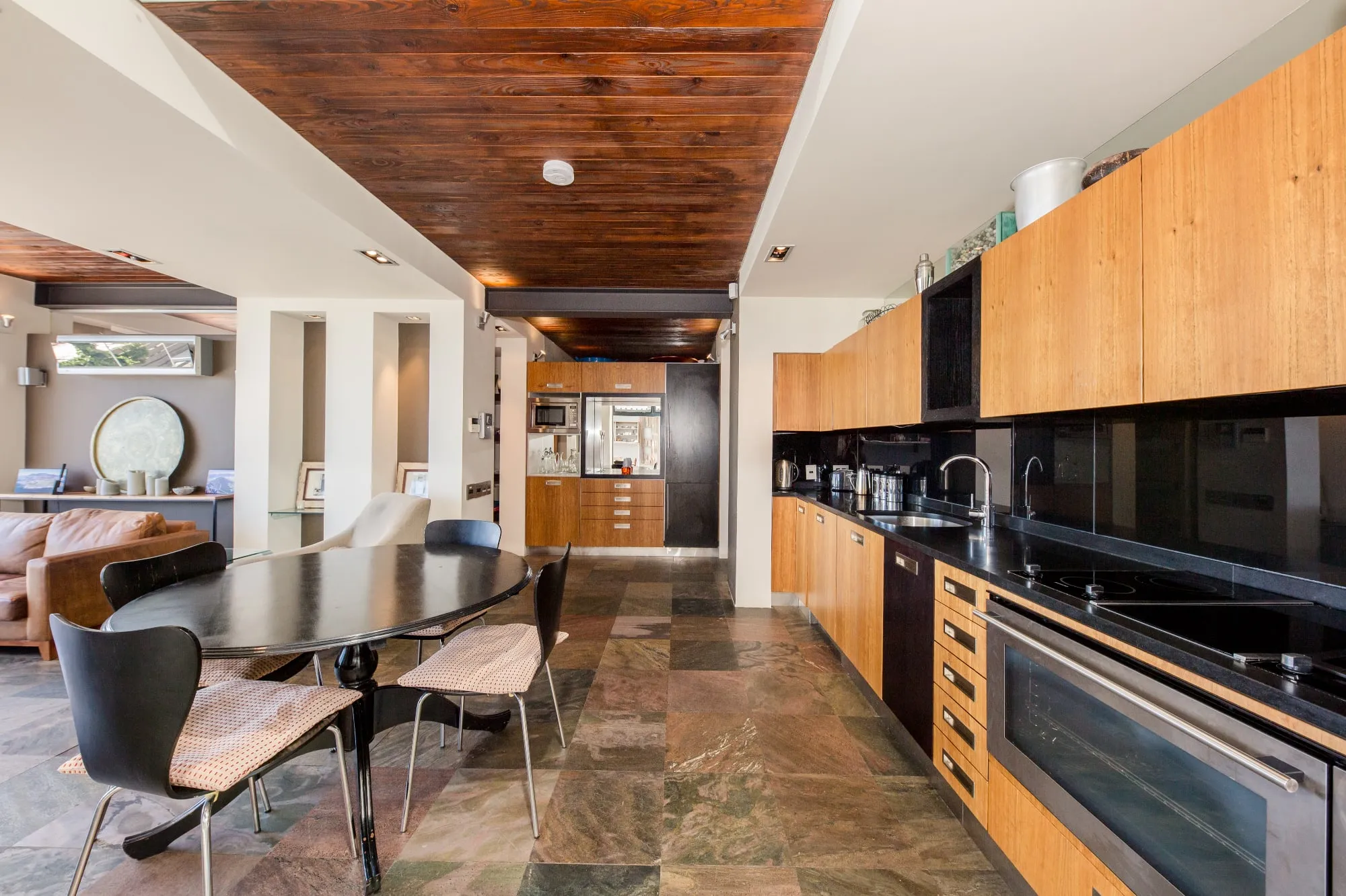 property_[object Object]_7