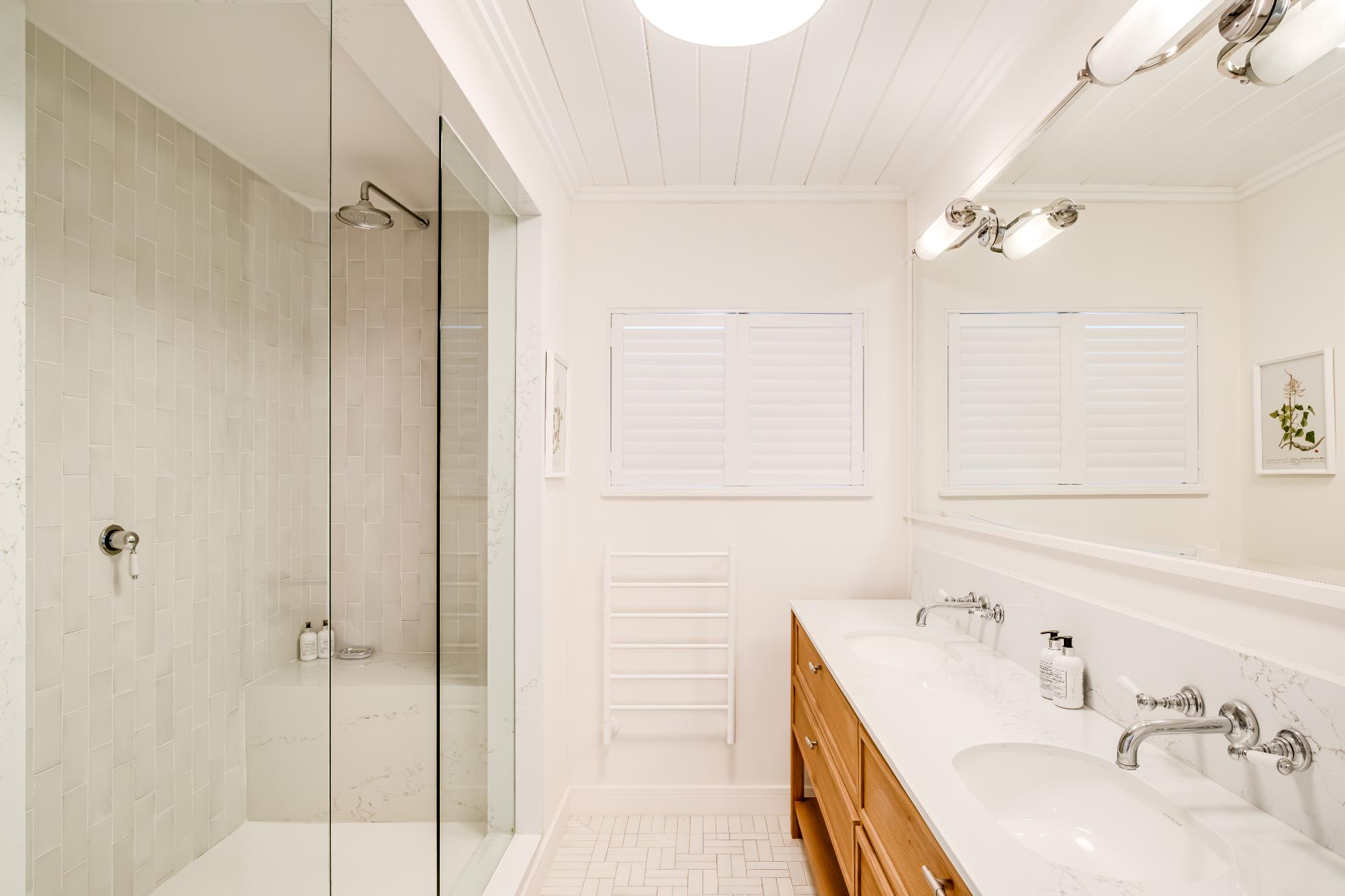 property_[object Object]_16