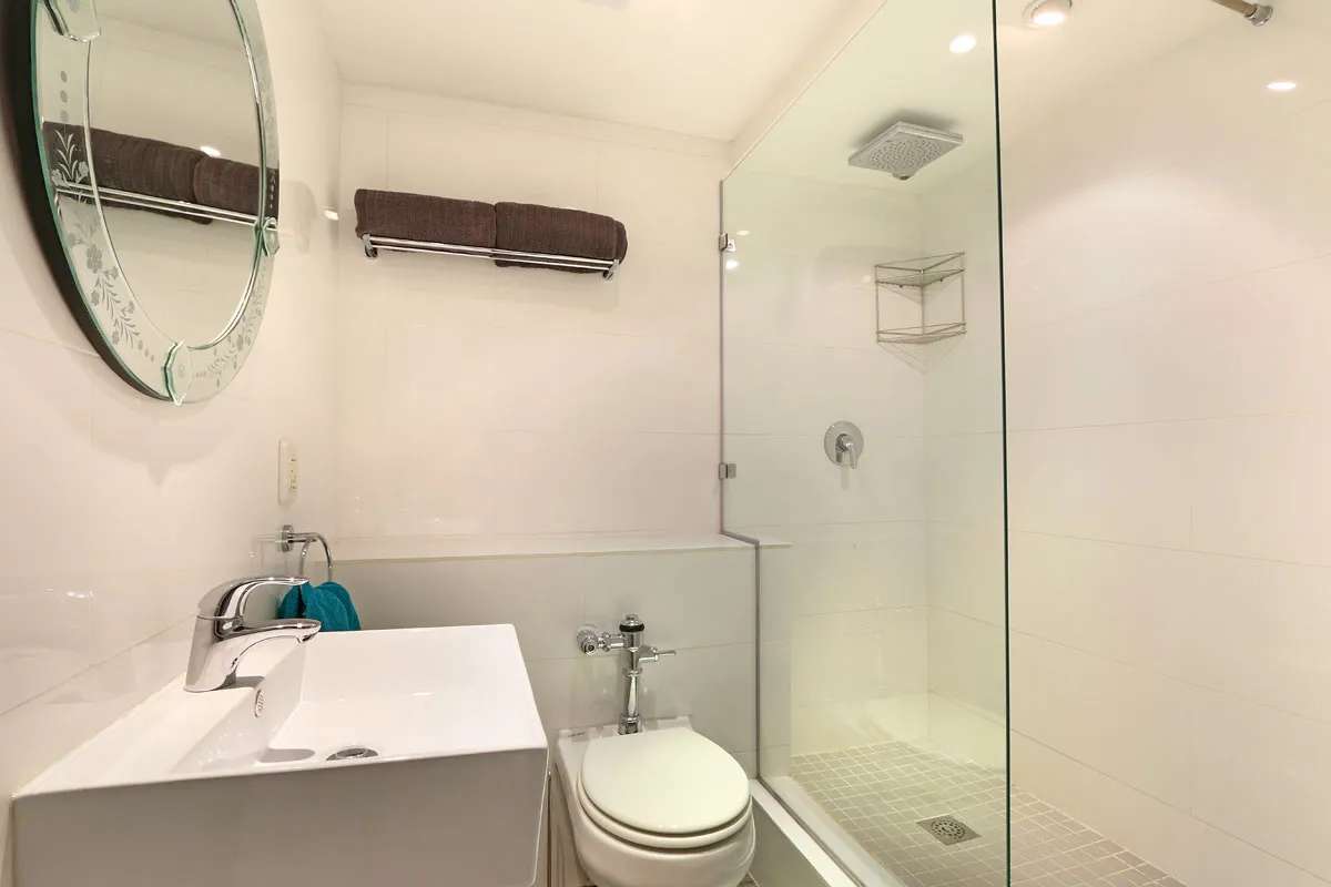 property_[object Object]_6