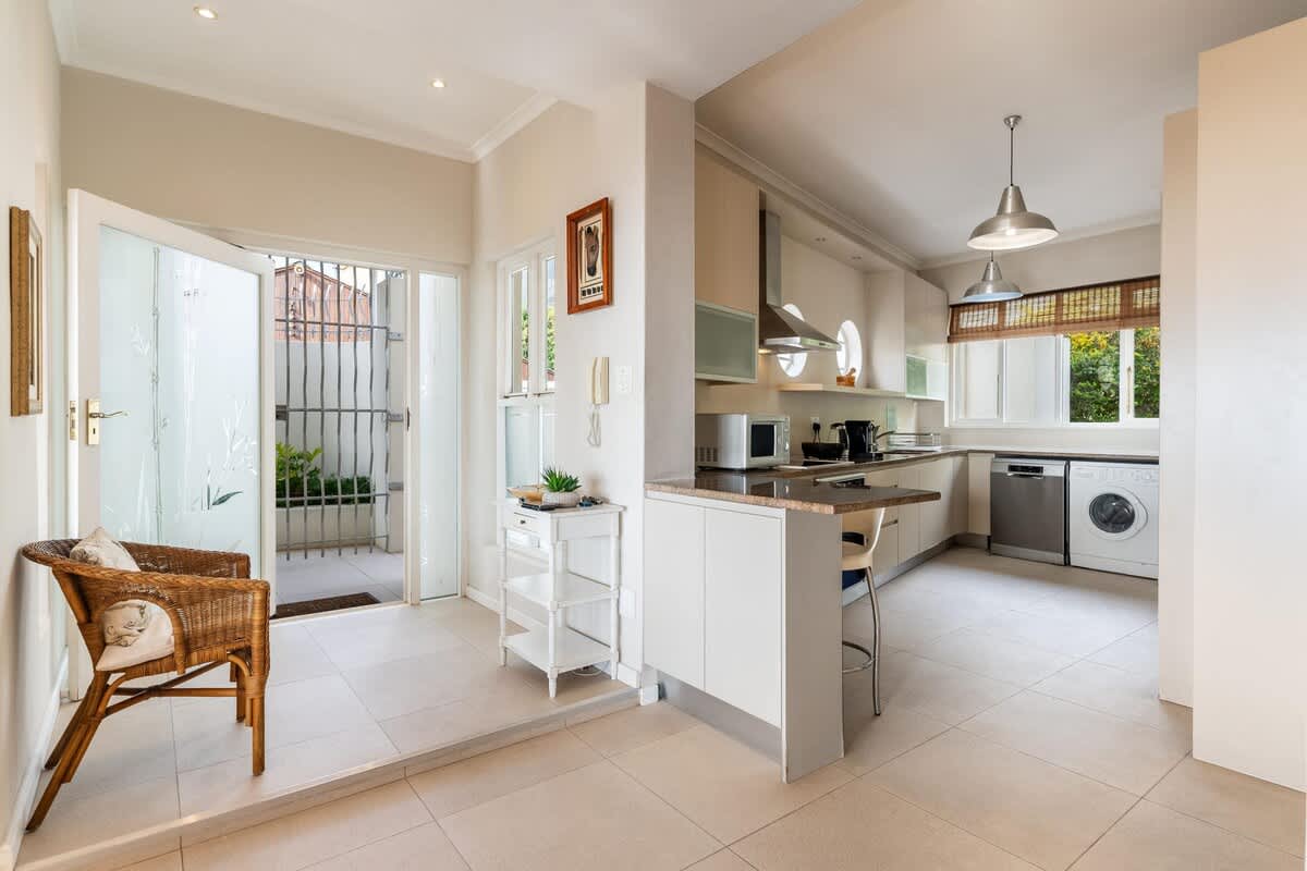 property_[object Object]_9