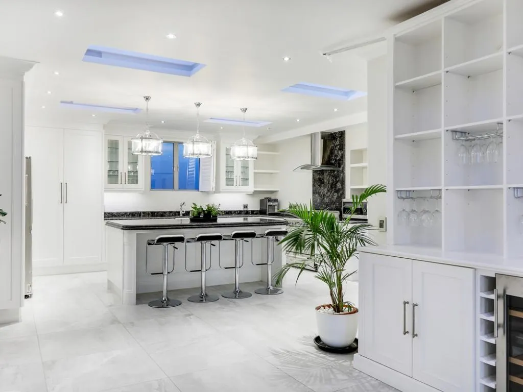 property_[object Object]_7