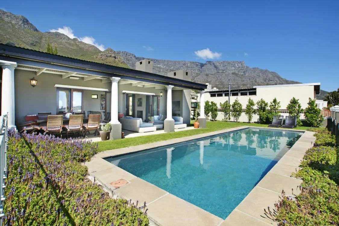 Vredehoek Villa, Vredehoek