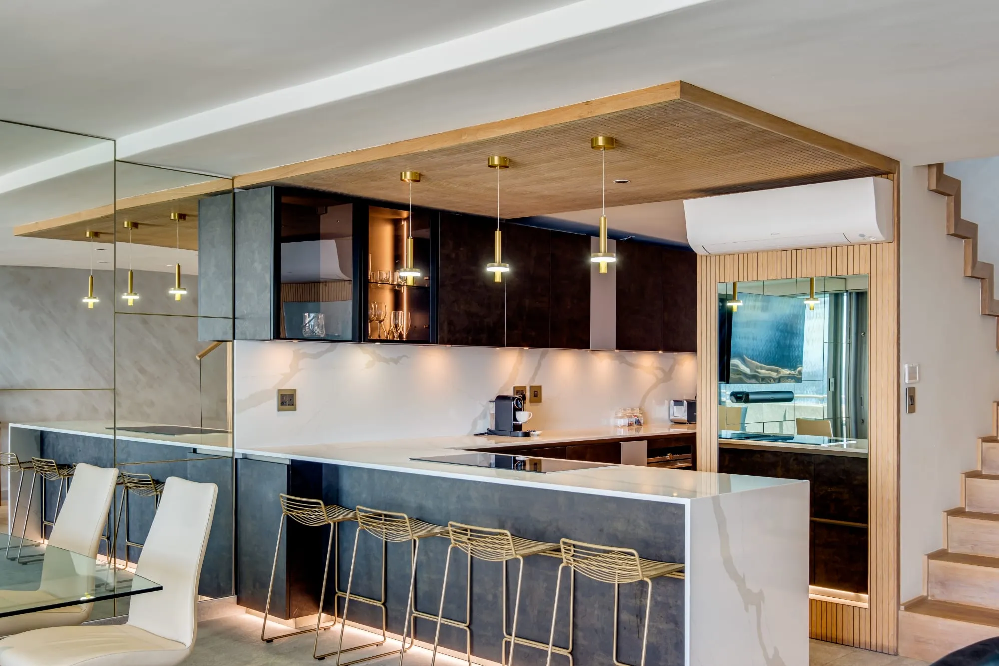 property_[object Object]_6