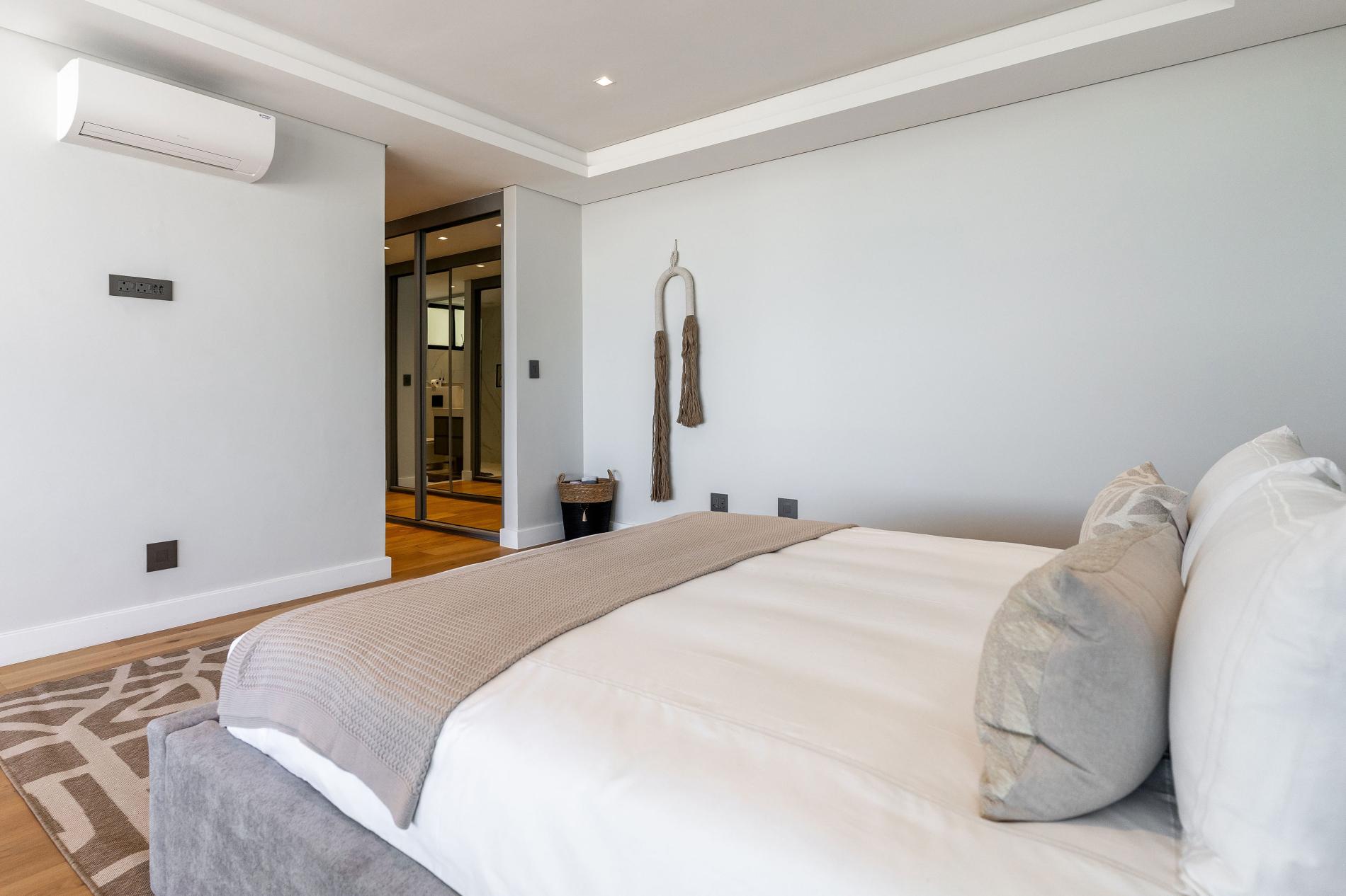 property_[object Object]_12