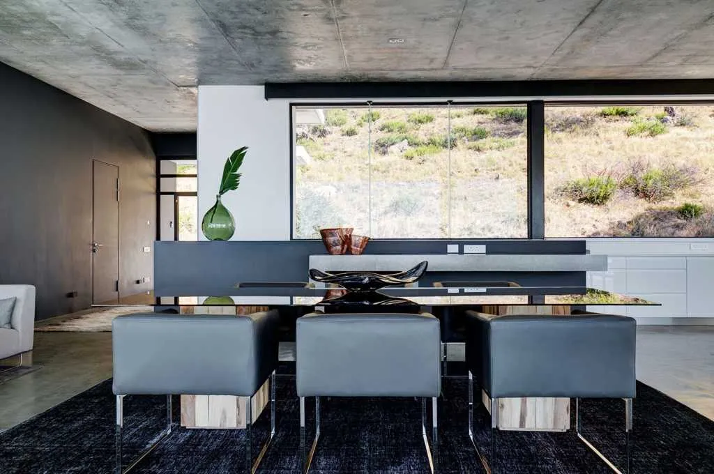 property_[object Object]_6