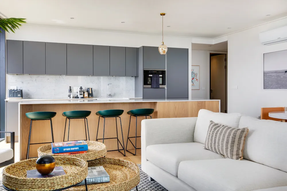 property_[object Object]_7