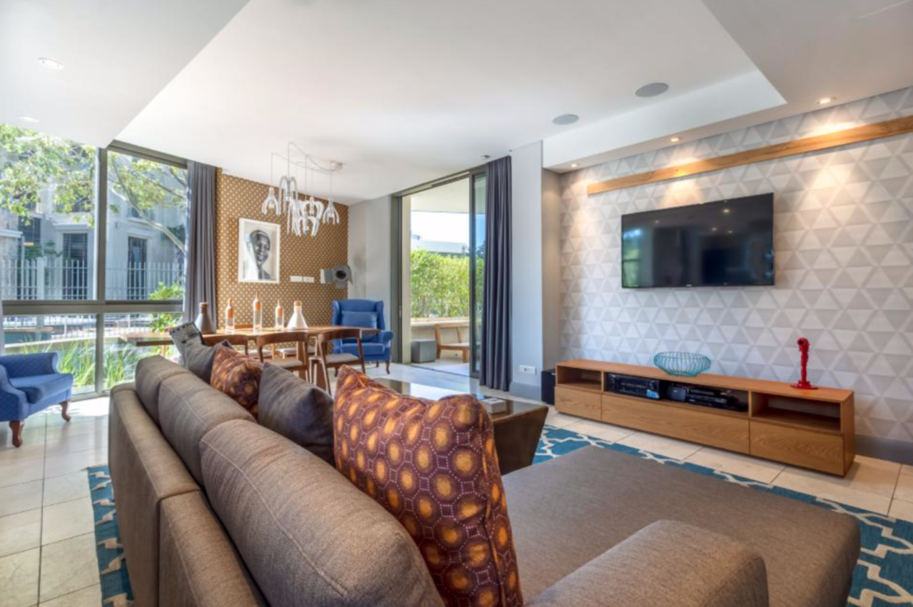 property_[object Object]_12