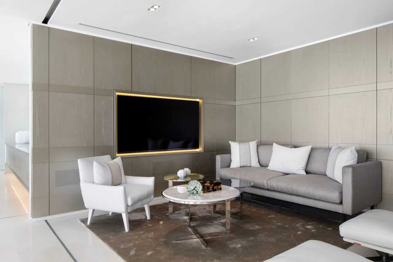 property_[object Object]_7