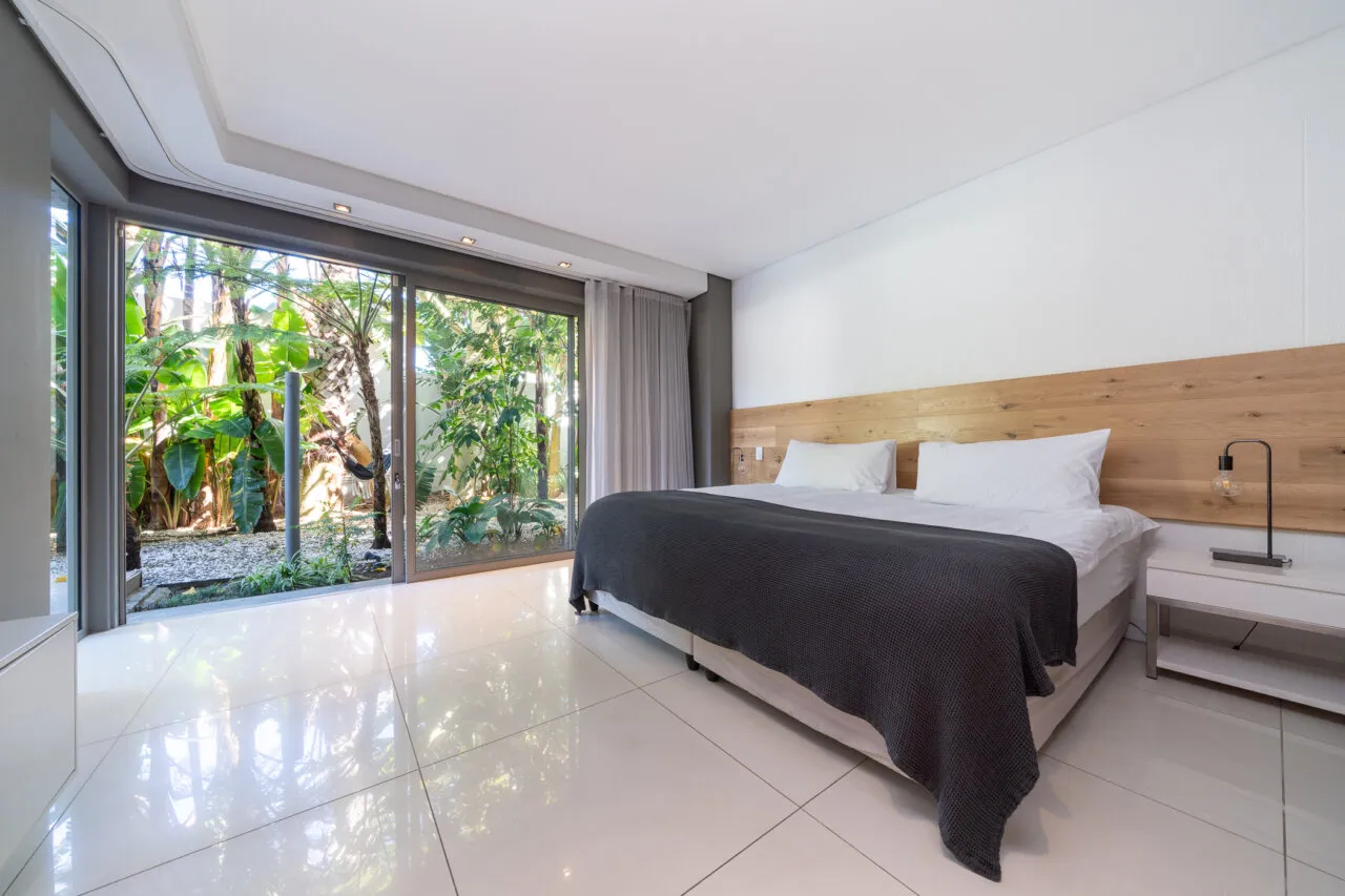 property_[object Object]_33