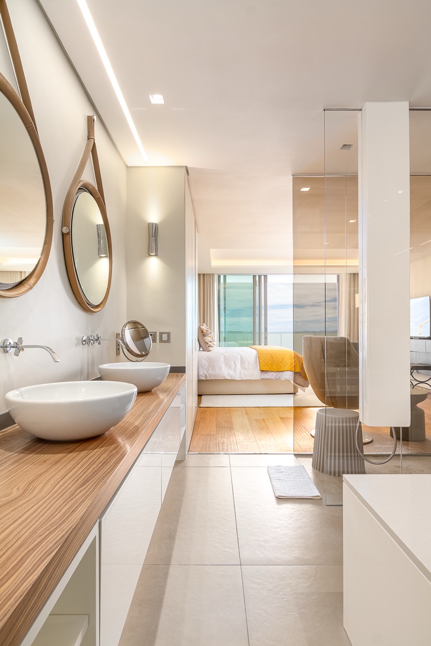 property_[object Object]_16