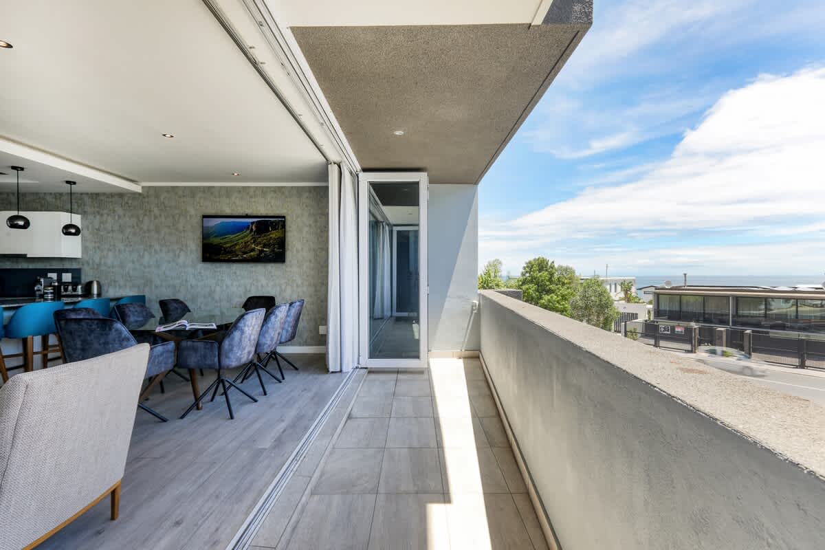 property_[object Object]_10