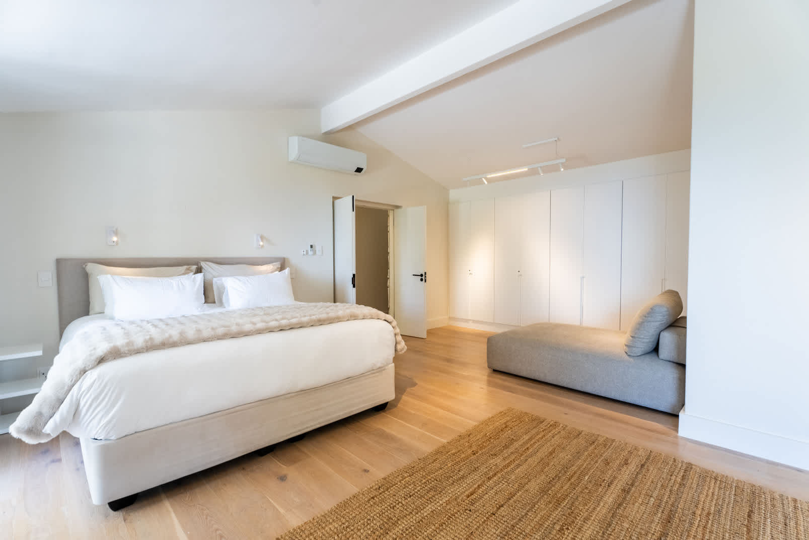 property_[object Object]_27