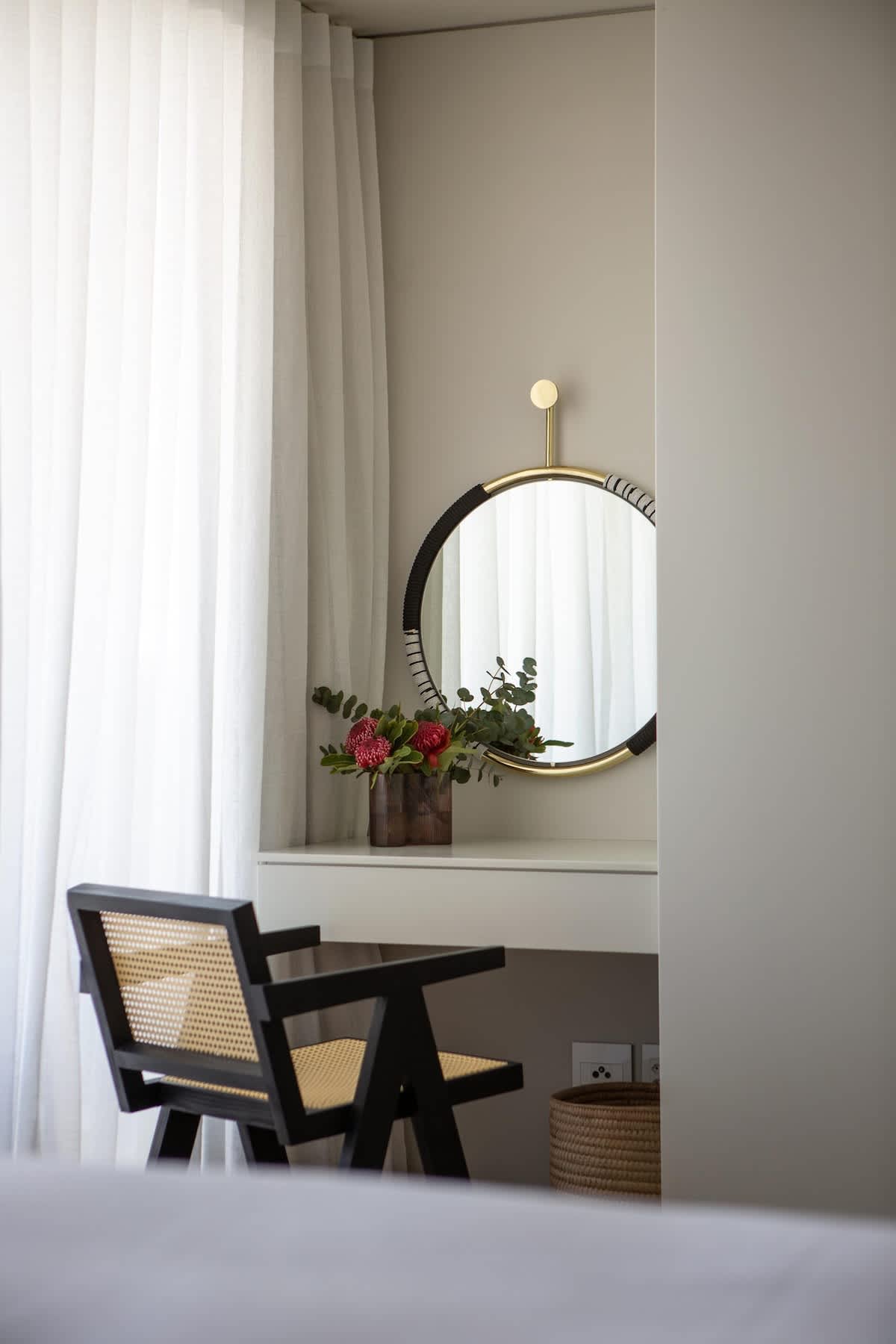 property_[object Object]_8