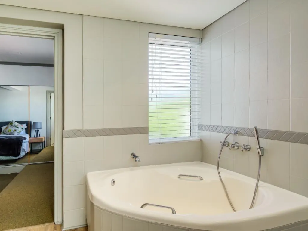 property_[object Object]_13