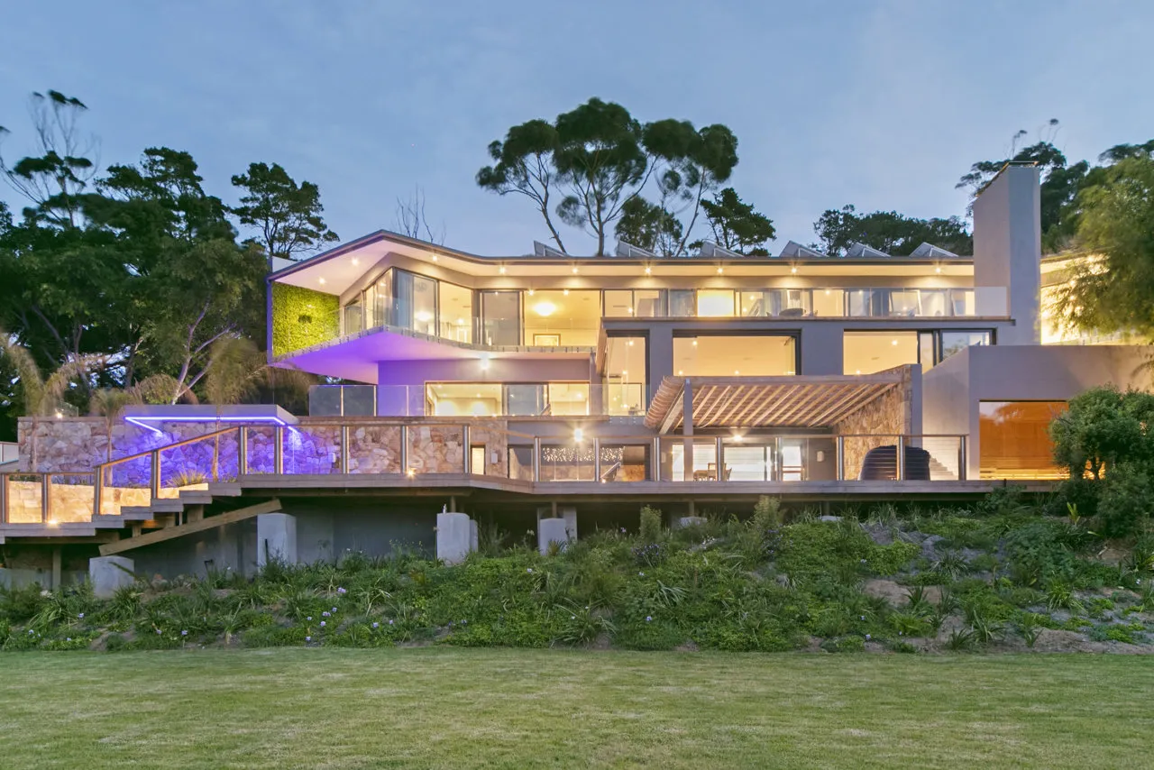 Zwaanswyk Mansion, Steenberg Estate