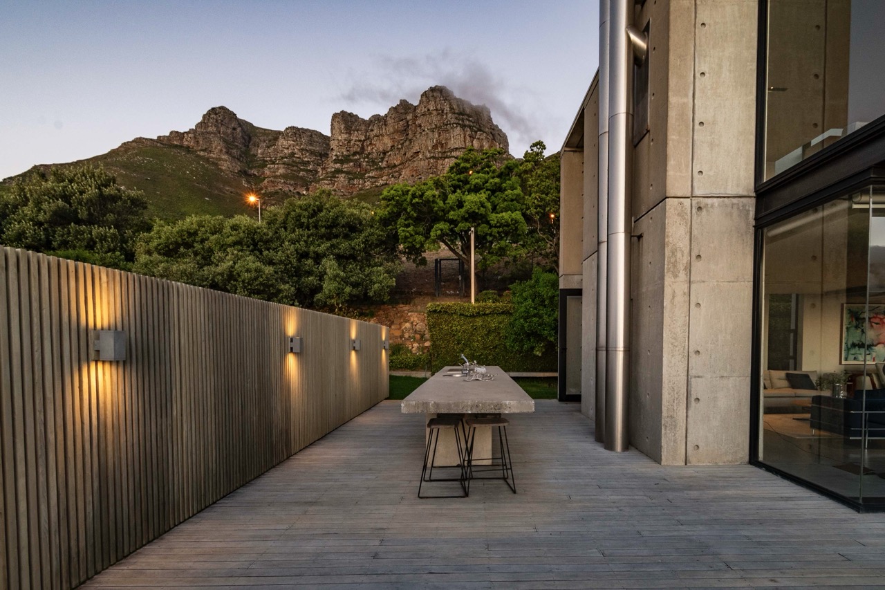 property_[object Object]_20