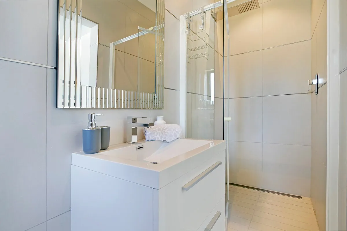 property_[object Object]_27