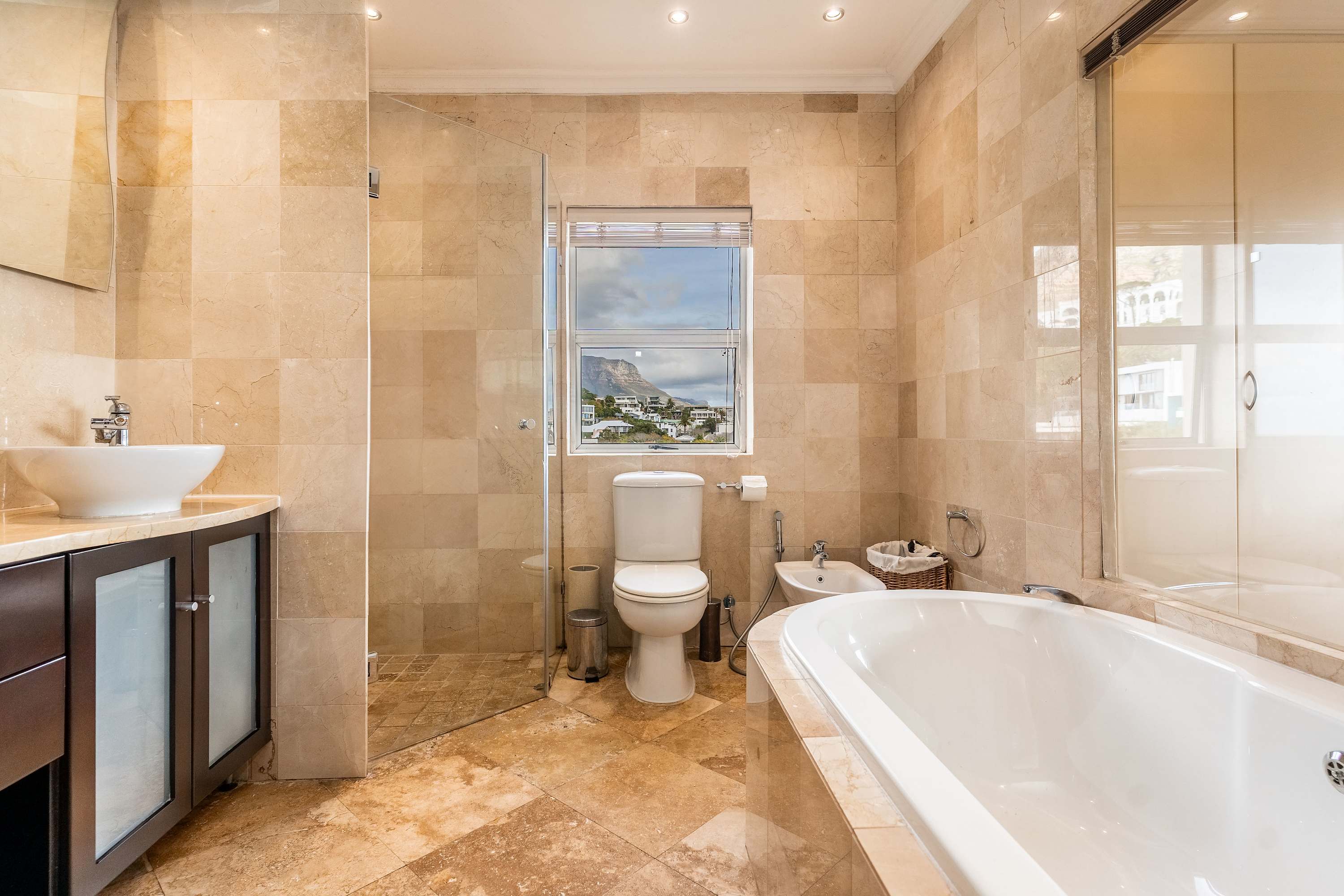 property_[object Object]_17