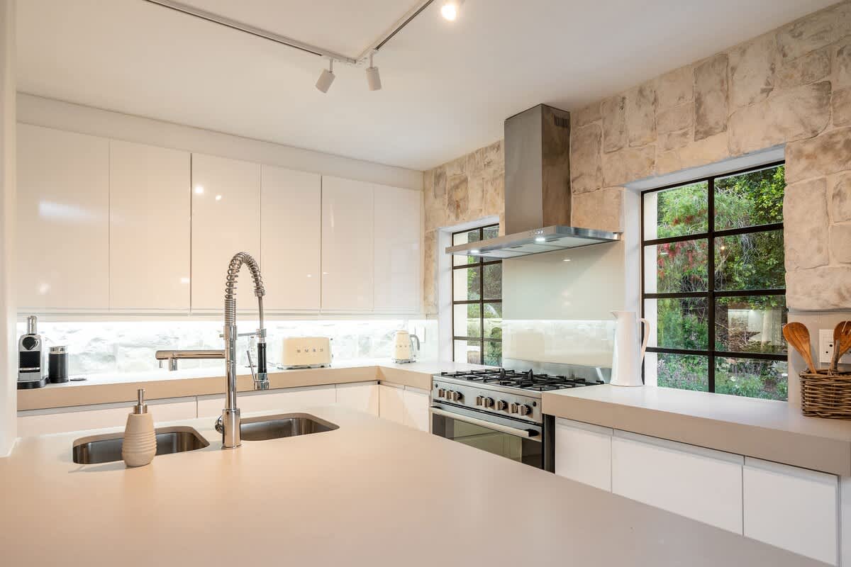 property_[object Object]_23