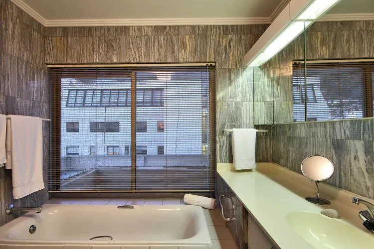 property_[object Object]_19