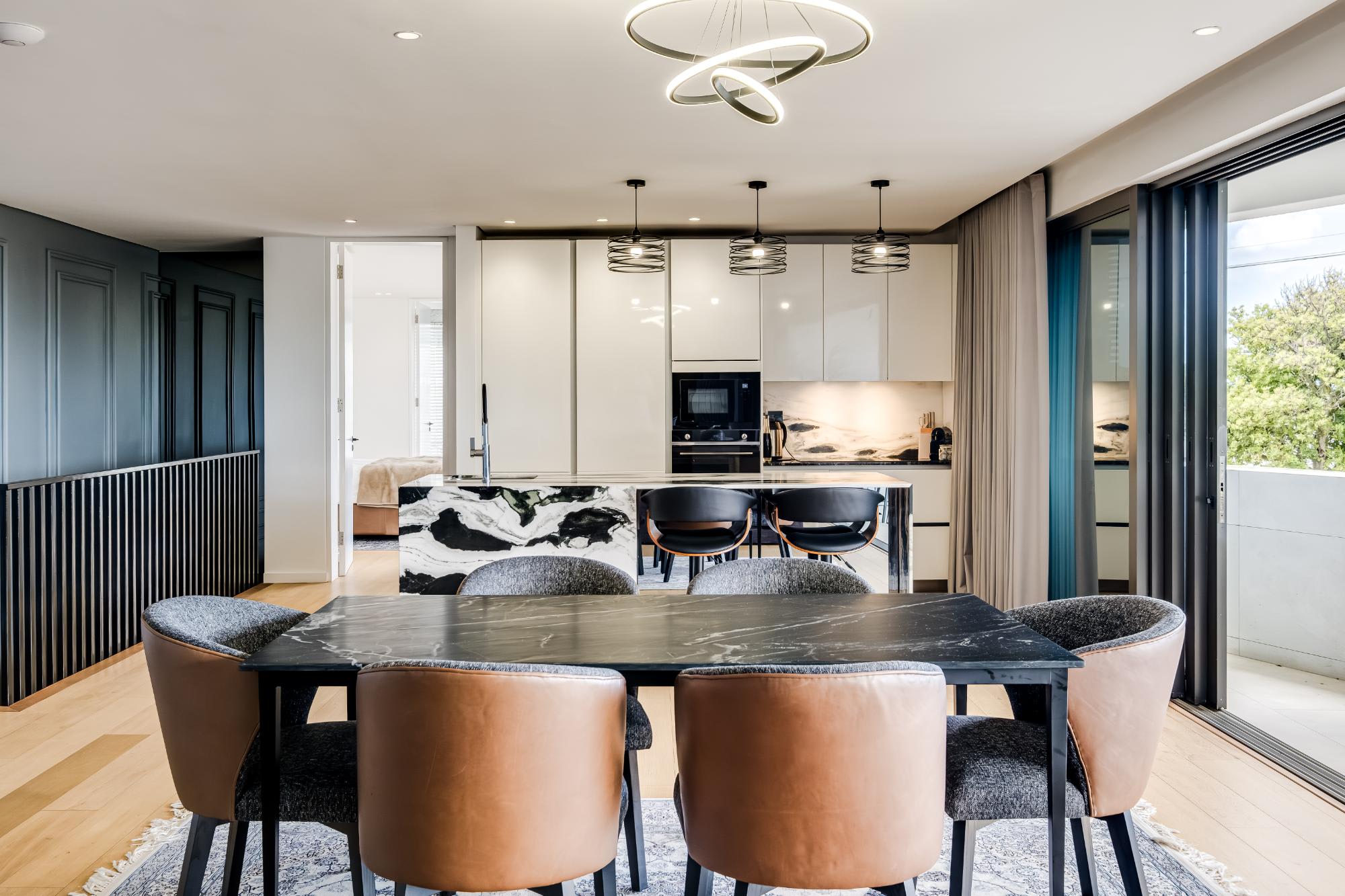 property_[object Object]_6