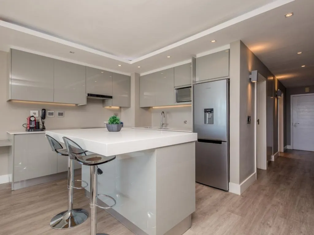 property_[object Object]_6