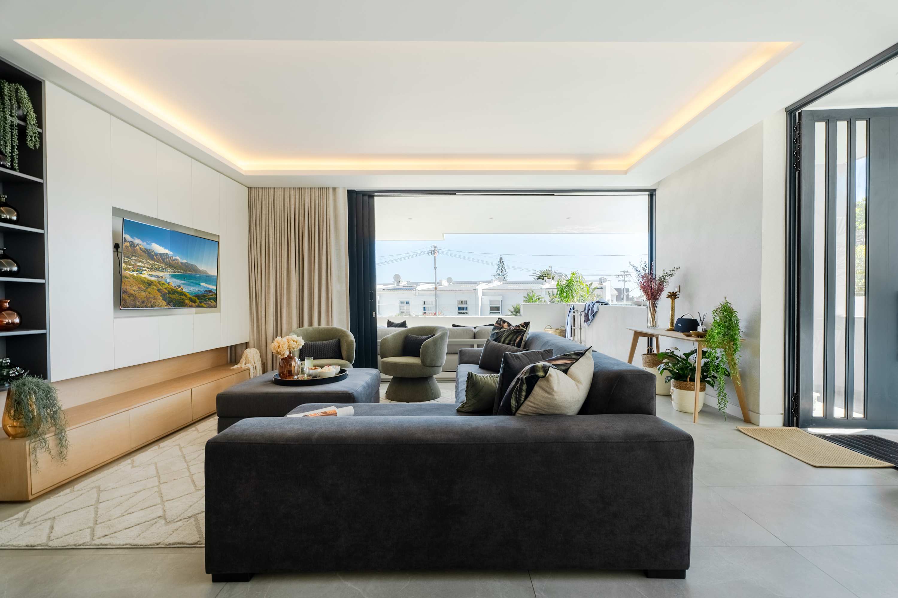 property_[object Object]_8